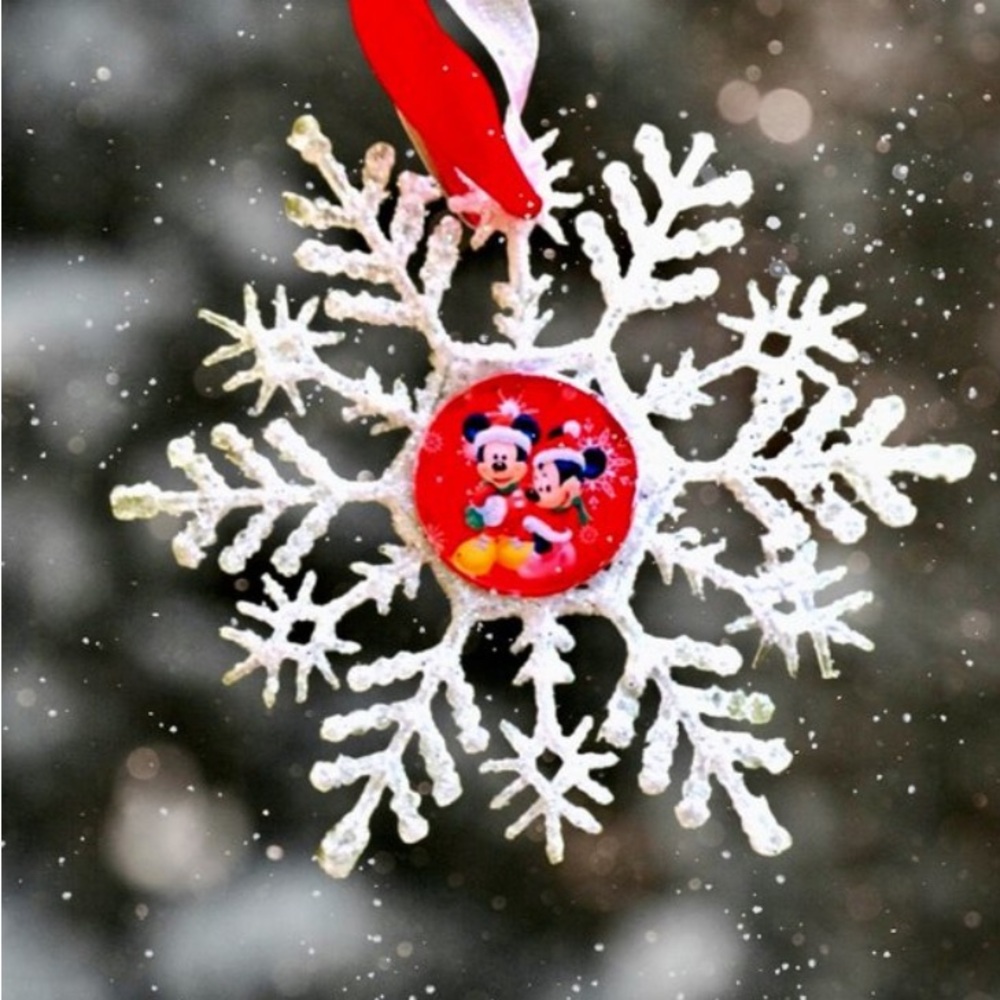 Disney Mickey & Minnie Mouse Glitter Snowflake Ornament